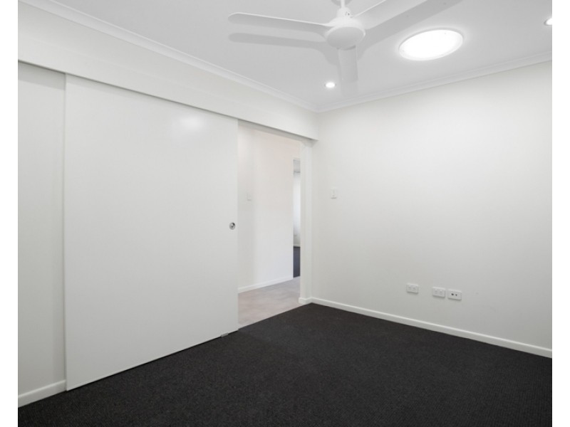 52 Seashore Crescent, Mackay Harbour QLD 4740