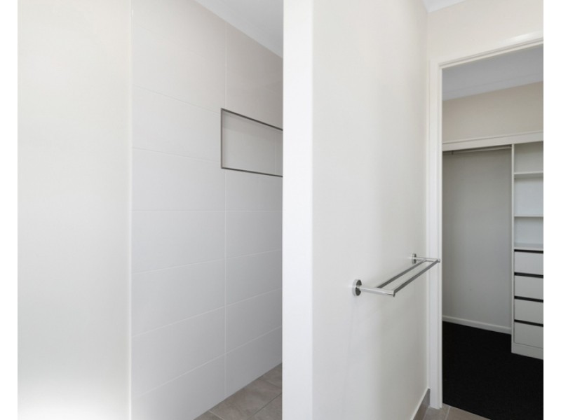 52 Seashore Crescent, Mackay Harbour QLD 4740