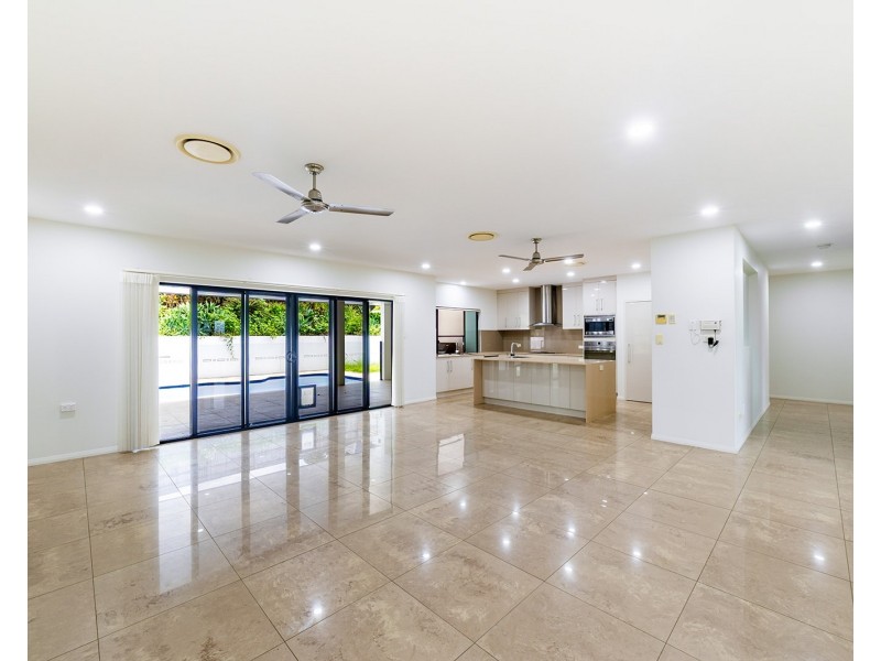 45 Cinnamon Drive, Glenella QLD 4740
