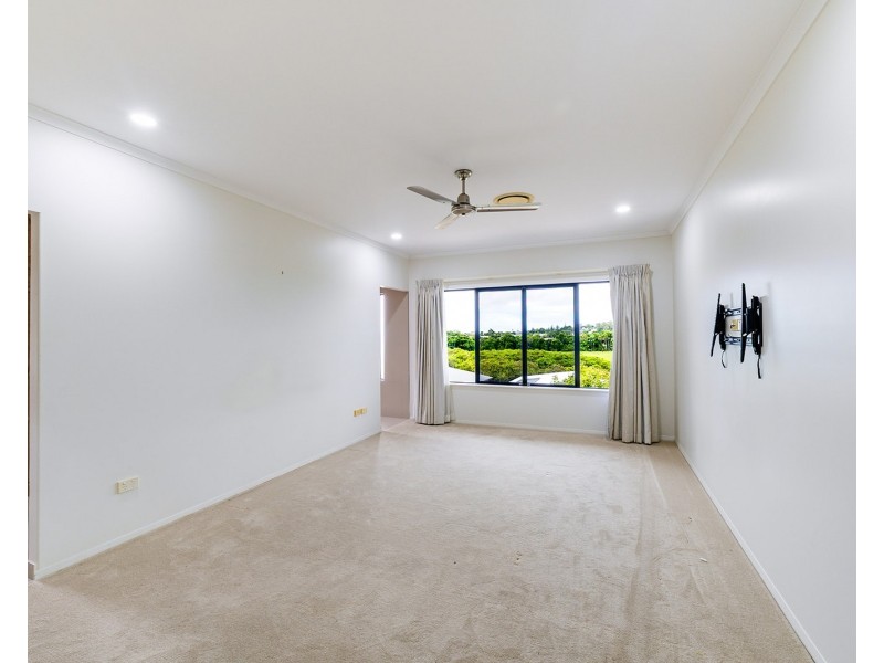 45 Cinnamon Drive, Glenella QLD 4740
