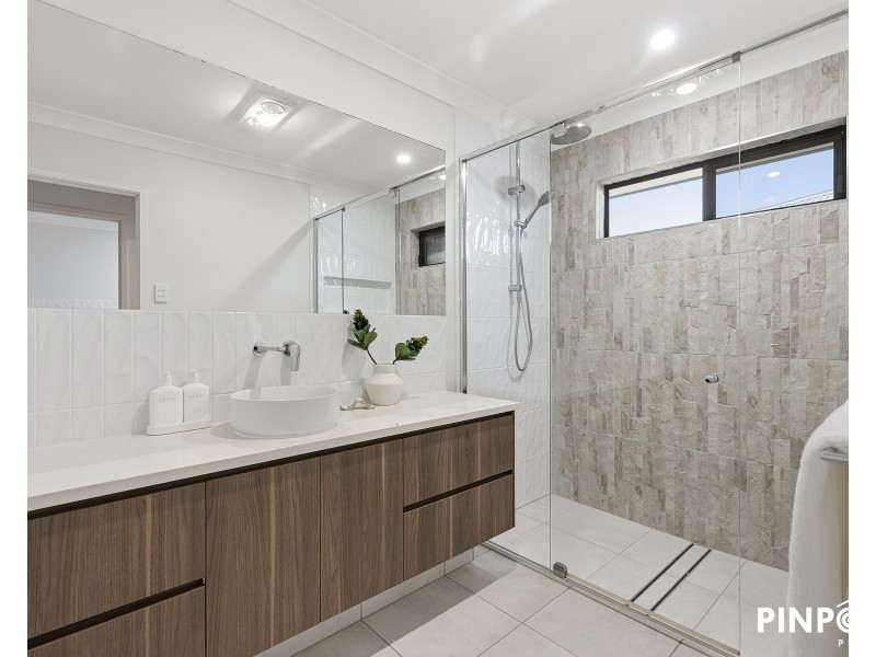 9 Cassley Street, Beaconsfield QLD 4740