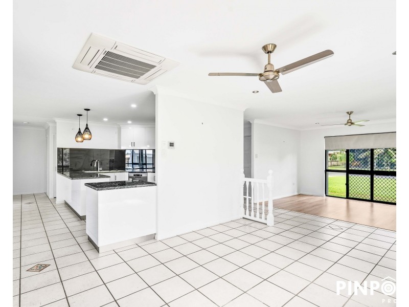 9 Chelsea Crescent, Glenella QLD 4740
