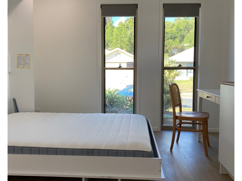 16A Newport Parade, Blacks Beach QLD 4740