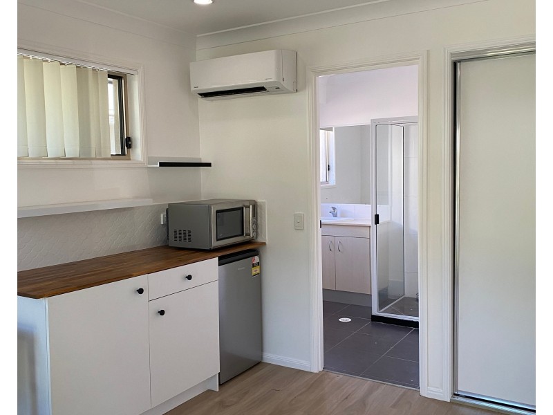 16A Newport Parade, Blacks Beach QLD 4740