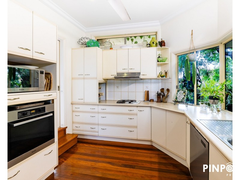 1 Percy Court, Glenella QLD 4740