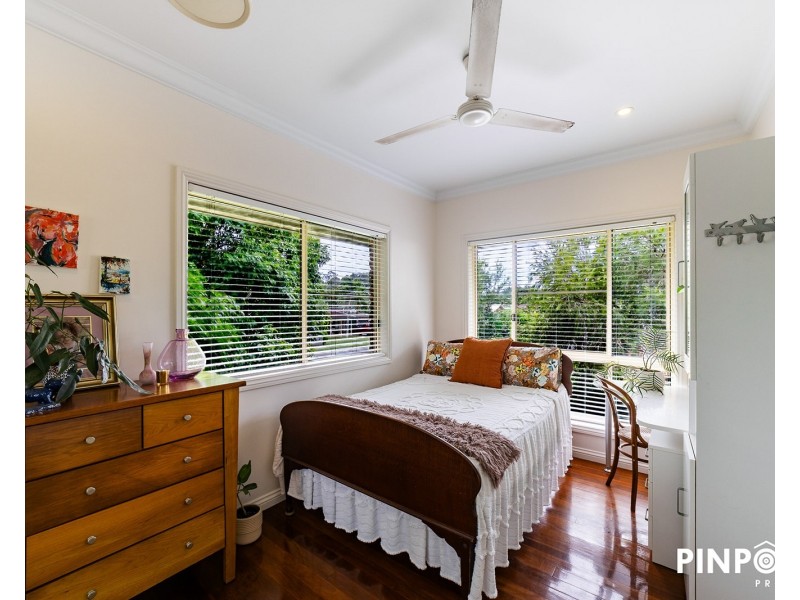 1 Percy Court, Glenella QLD 4740