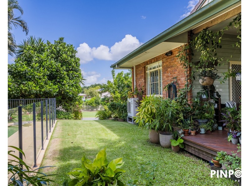 1 Percy Court, Glenella QLD 4740