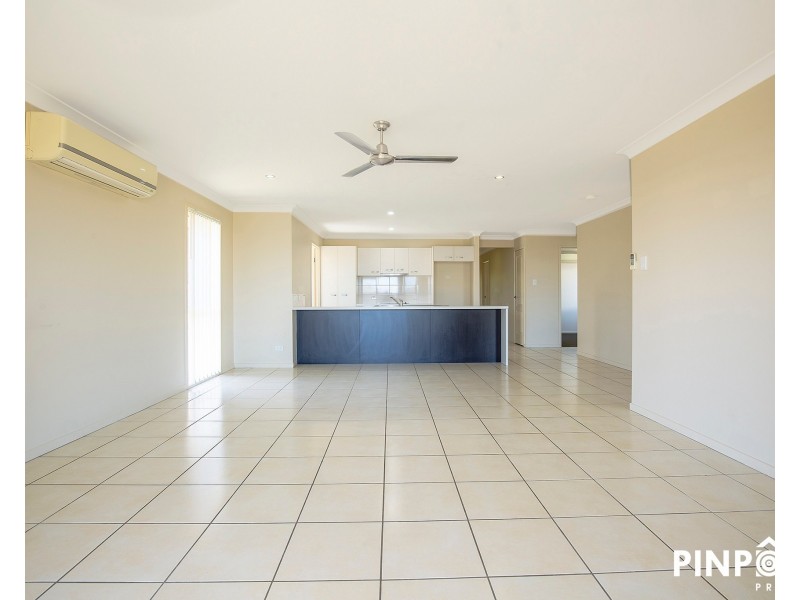 6 Halifax Place, Rural View QLD 4740