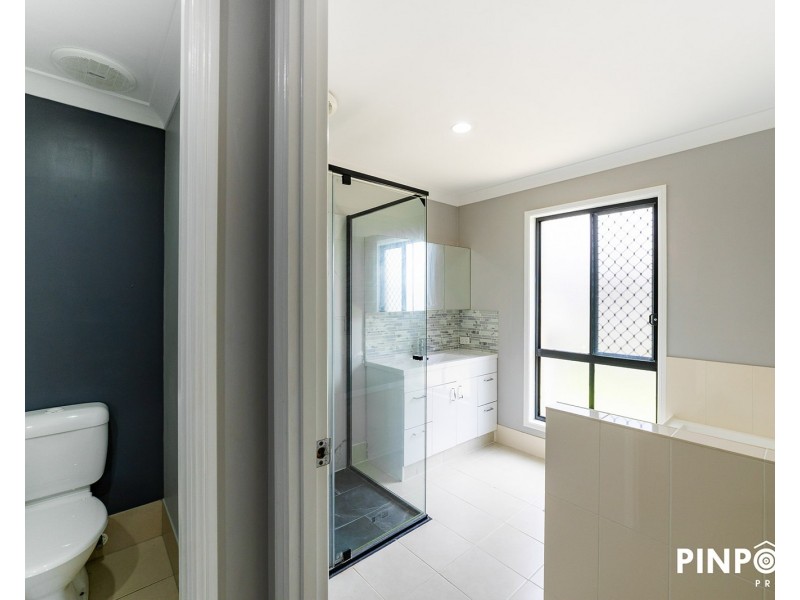 26 Miami Terrace, Blacks Beach QLD 4740