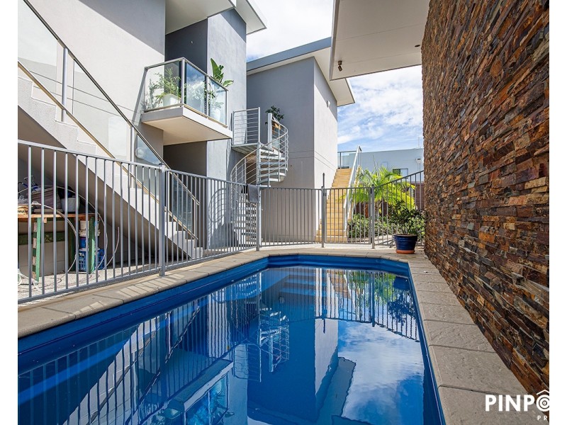Lanterns, 1/14 Marina Beach Parade (East Point Drive), Mackay Harbour QLD 4740