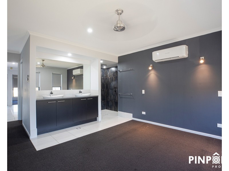 59 Phoenix Crescent, Rural View QLD 4740