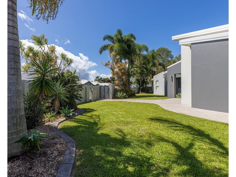 70 Victor Avenue, Glenella QLD 4740