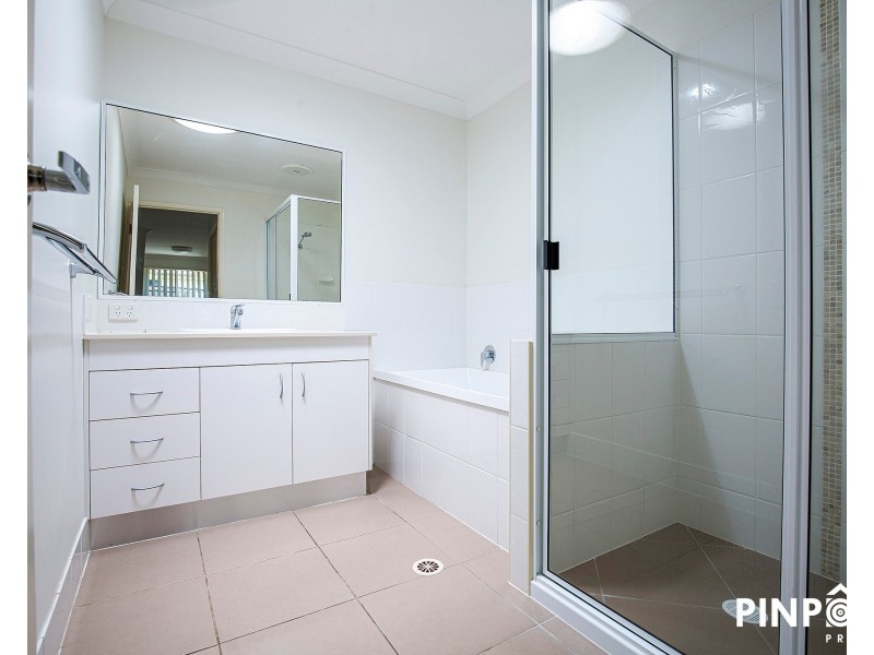 2/28 Coogee Terrace, Blacks Beach QLD 4740