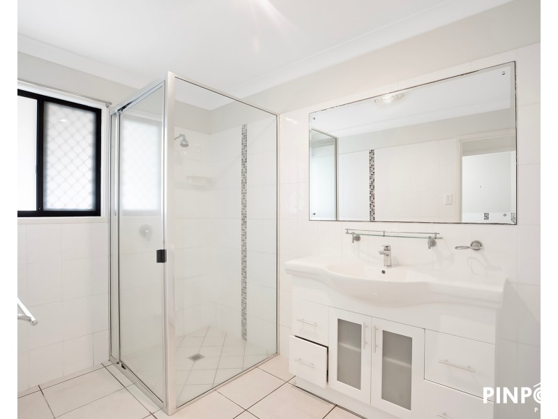 13 Montgomery Street, Rural View QLD 4740