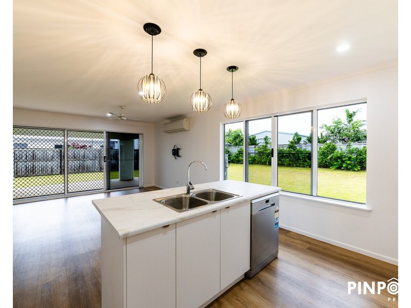 20 Jabiru Circuit, Rural View QLD 4740