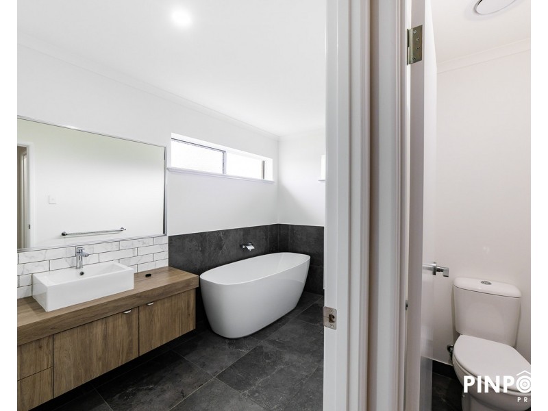 20 Jabiru Circuit, Rural View QLD 4740