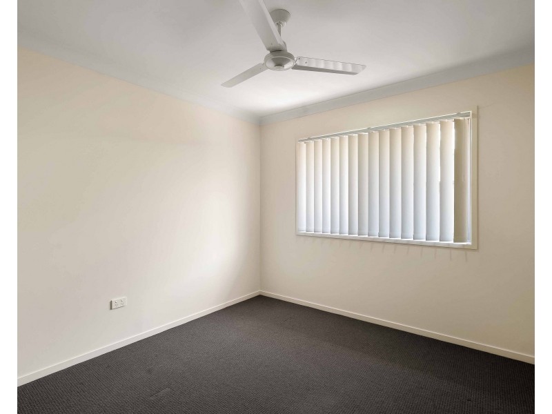 24 Trinity Parade, Blacks Beach QLD 4740