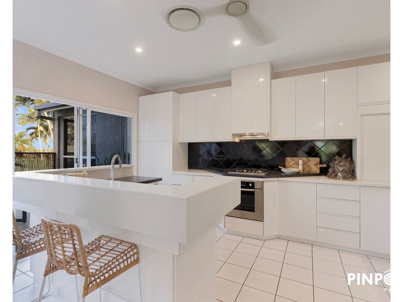 16 Benson Avenue, Mount Pleasant QLD 4740