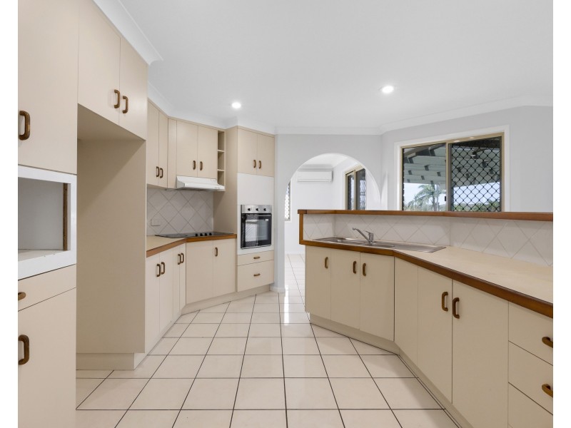 14 Challenger Street, Beaconsfield QLD 4740