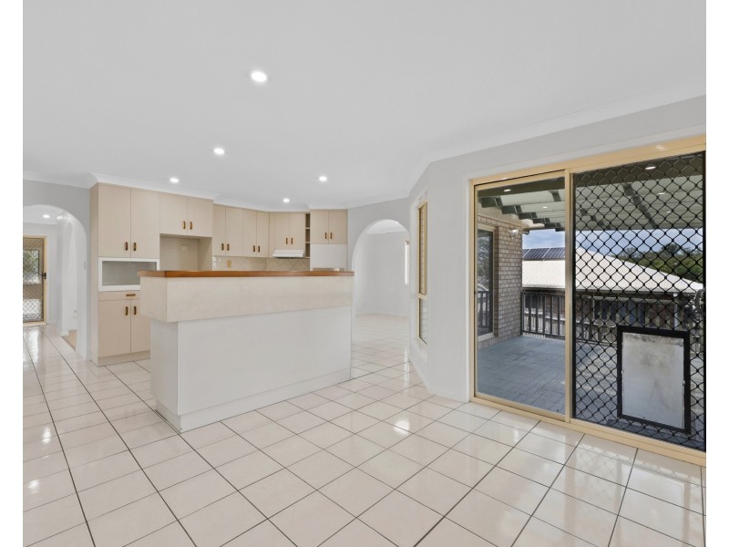 14 Challenger Street, Beaconsfield QLD 4740