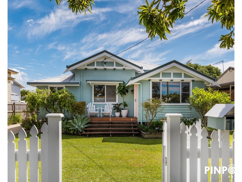 16 Holland Street, West Mackay QLD 4740