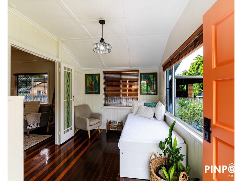 16 Holland Street, West Mackay QLD 4740