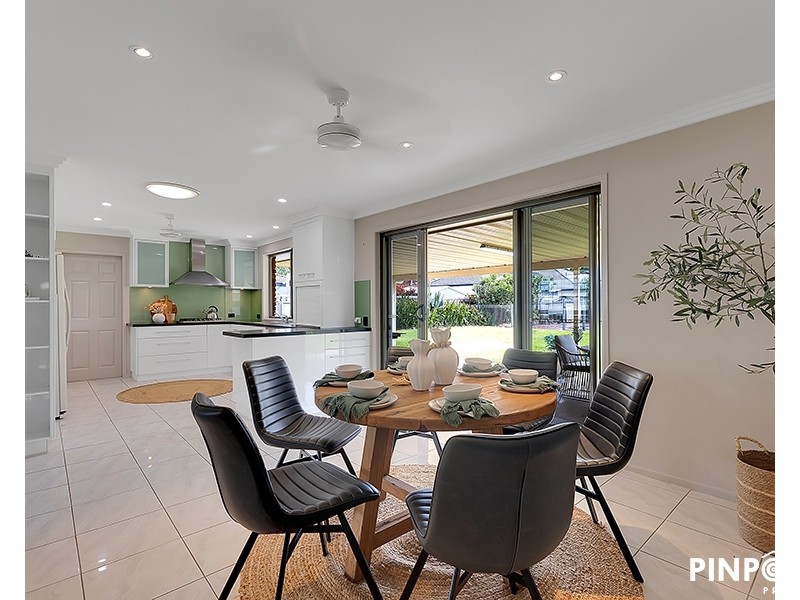 7 Sunset Beach Court, Shoal Point QLD 4750