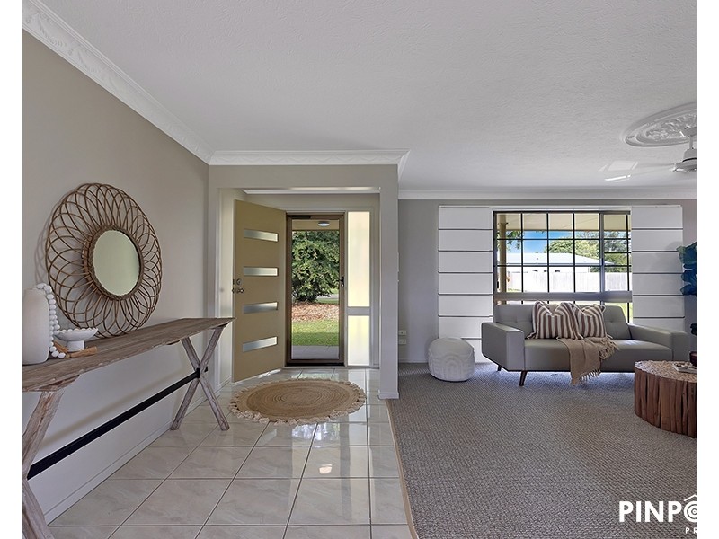 7 Sunset Beach Court, Shoal Point QLD 4750