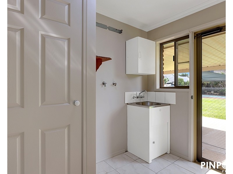 7 Sunset Beach Court, Shoal Point QLD 4750