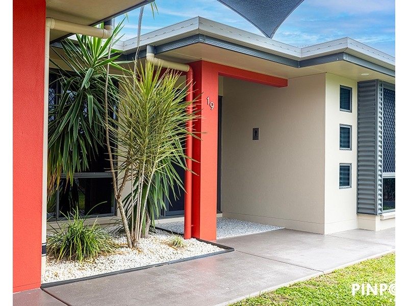 19 Gingham Street, Glenella QLD 4740