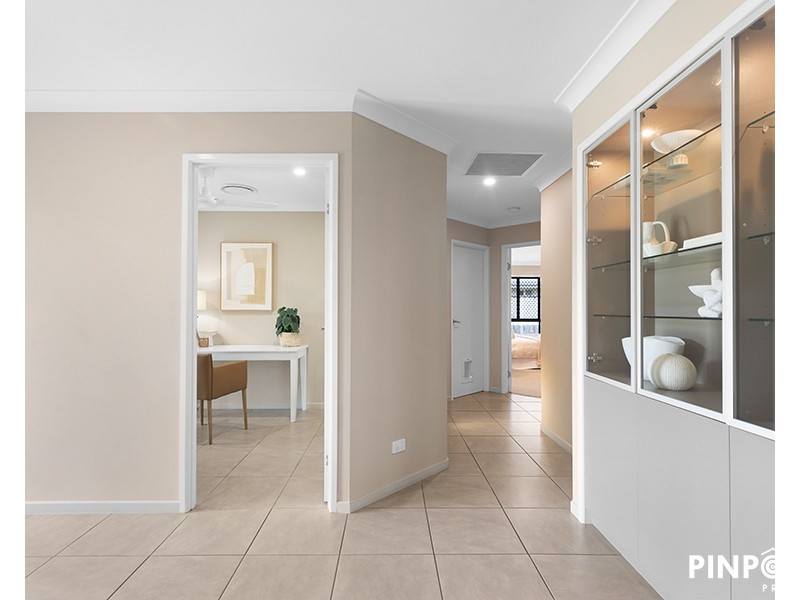 19 Gingham Street, Glenella QLD 4740