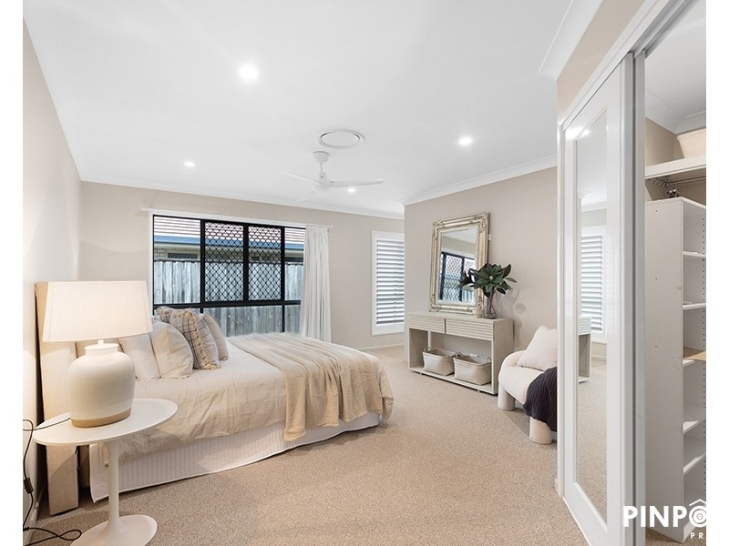 19 Gingham Street, Glenella QLD 4740
