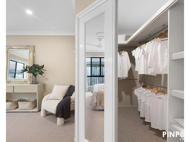 19 Gingham Street, Glenella QLD 4740