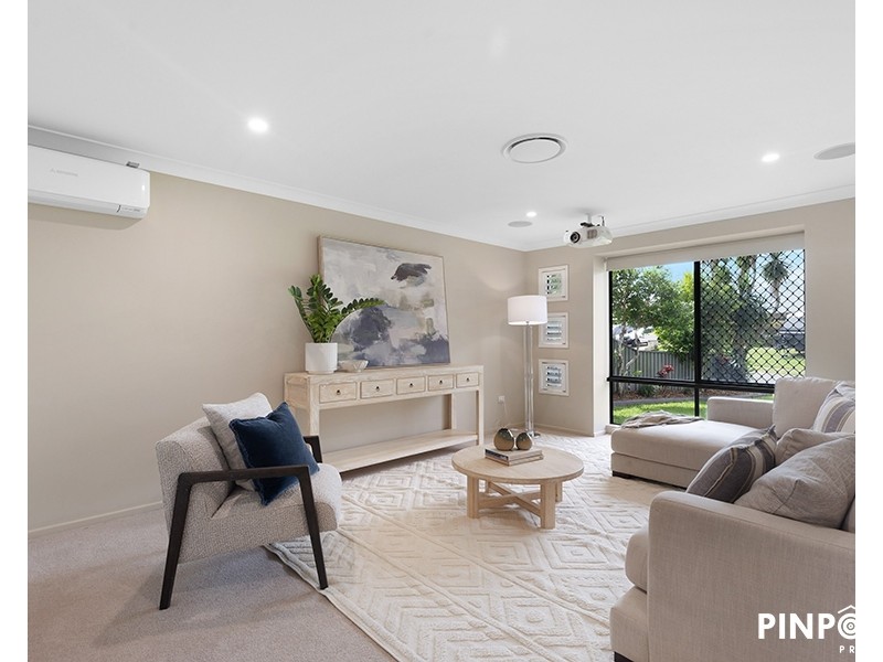 19 Gingham Street, Glenella QLD 4740