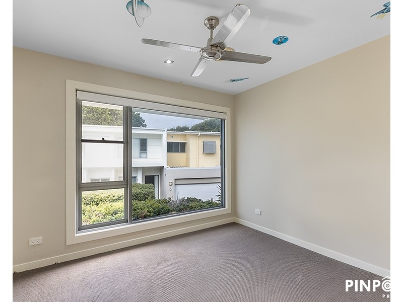 8/6 Belangason Way, Shoal Point QLD 4750