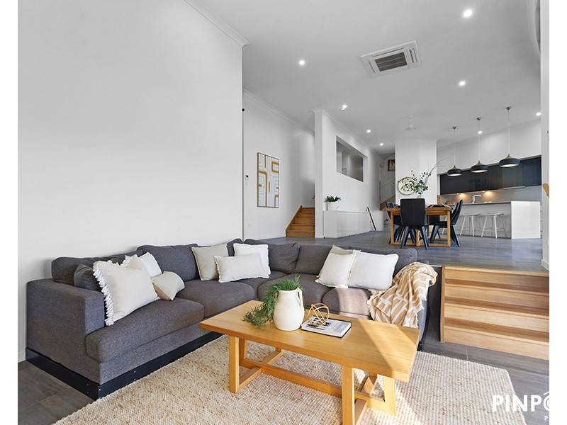 37 Stellajean Crescent, Alligator Creek QLD 4740