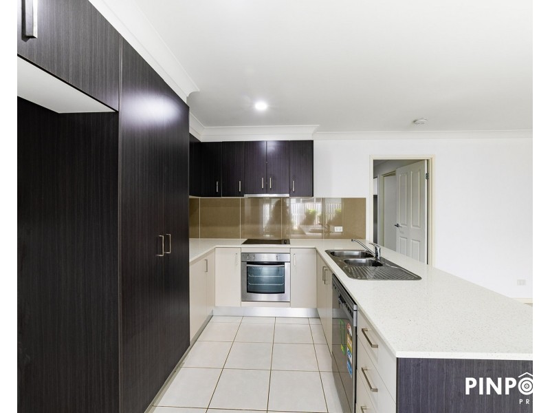 2/24 Warilla View, Blacks Beach QLD 4740