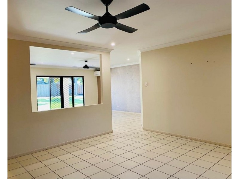 46 Wheeler Drive, Glenella QLD 4740