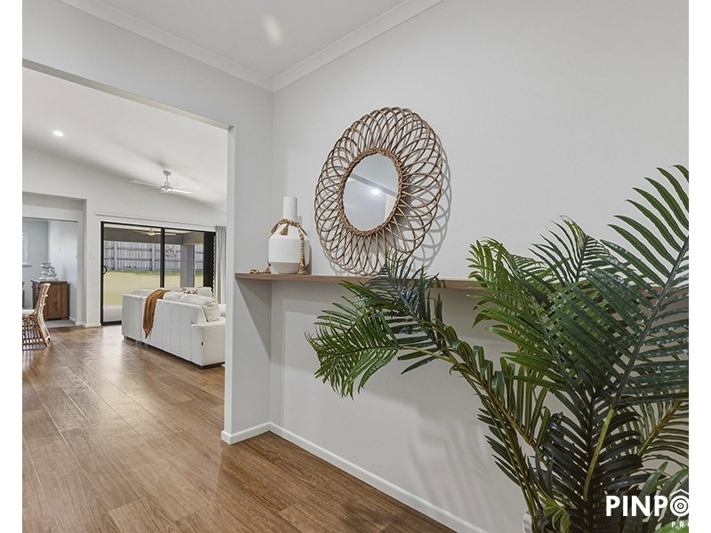 27 Palmetto Crescent, Rural View QLD 4740