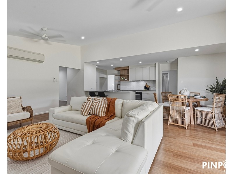 27 Palmetto Crescent, Rural View QLD 4740