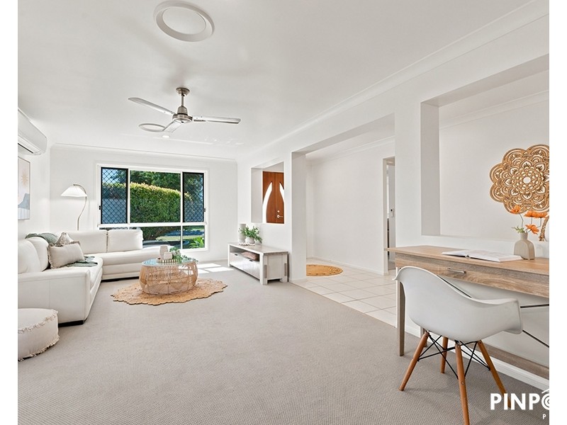 8 Narrabeen Street, Blacks Beach QLD 4740