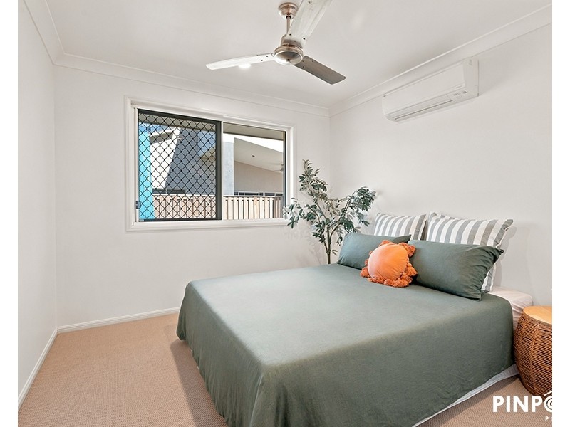 8 Narrabeen Street, Blacks Beach QLD 4740