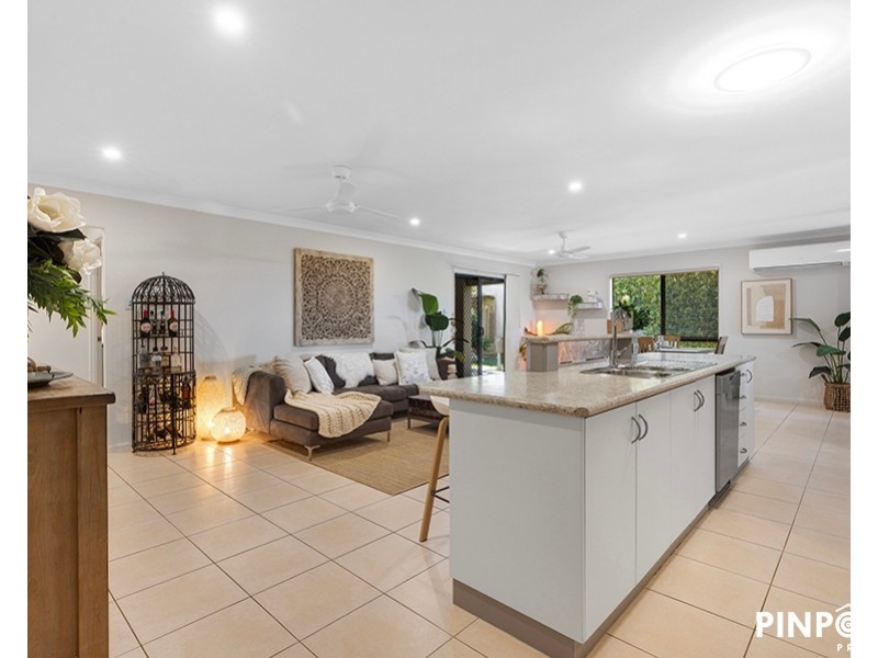 13 Mcalary Drive, Blacks Beach QLD 4740