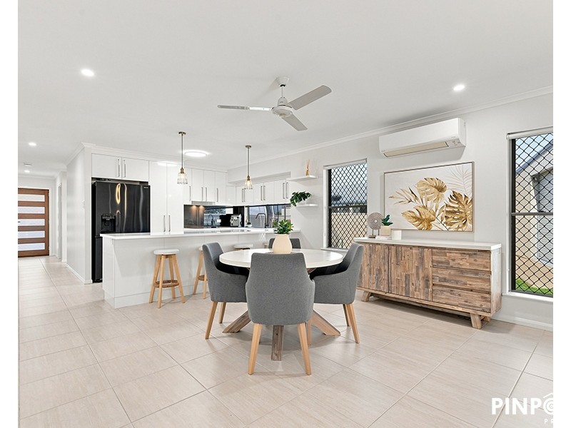 25 Mod Crescent, Beaconsfield QLD 4740