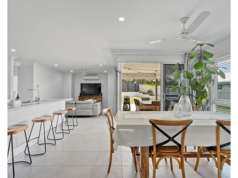 31 Palmetto Crescent, Rural View QLD 4740