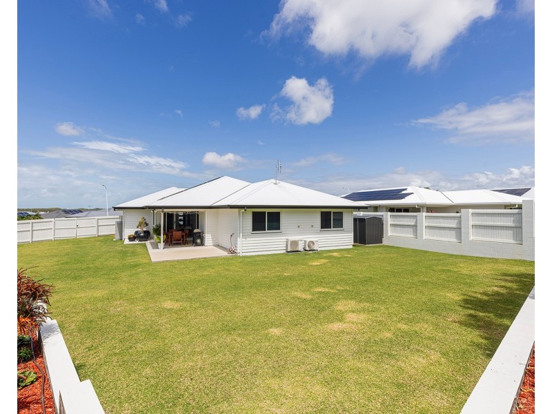 31 Palmetto Crescent, Rural View QLD 4740