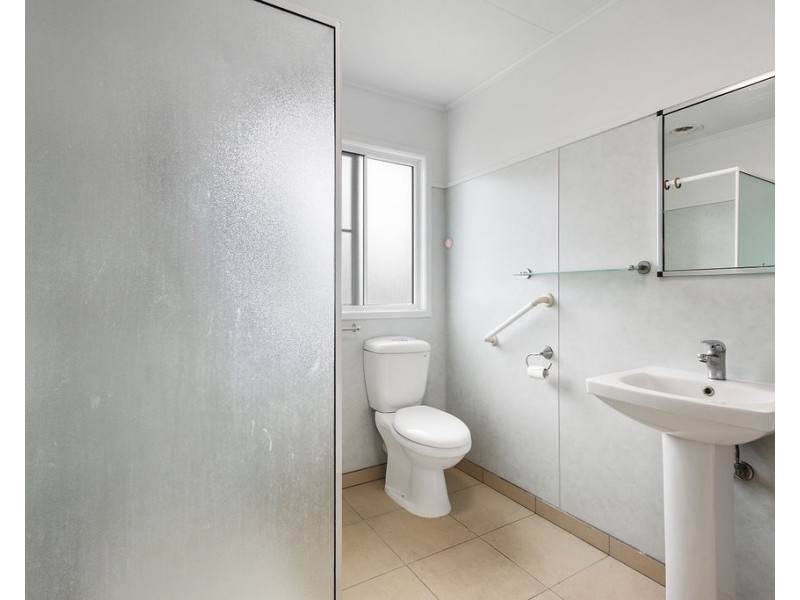 19 Barton Street, West Mackay QLD 4740