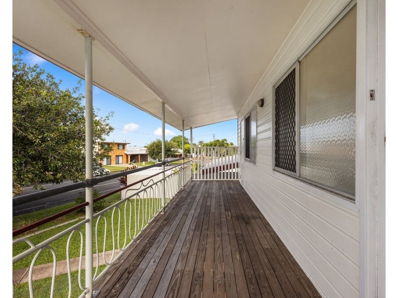 19 Barton Street, West Mackay QLD 4740