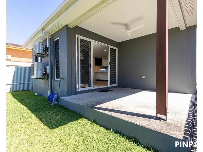 9 Vincent Street, South Mackay QLD 4740