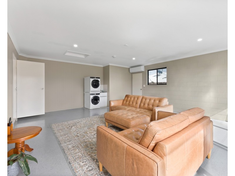 32 Hangan Street, Bucasia QLD 4750